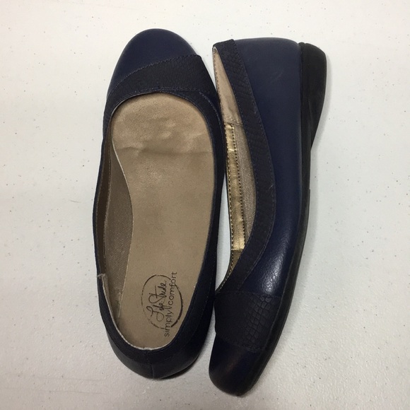 LIFE STRIDE | 9W Simply Comfort Azalea Flats - Picture 1 of 6